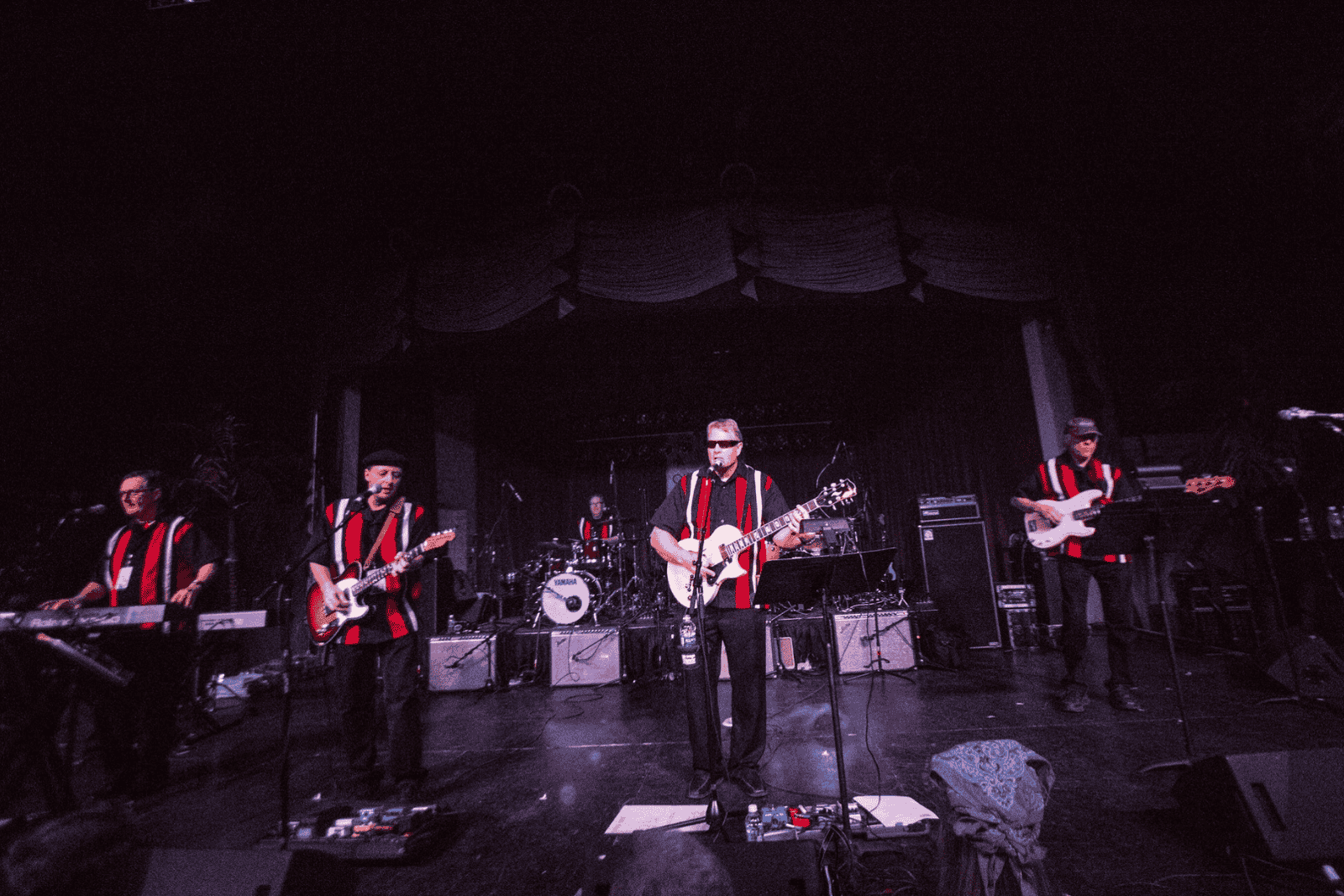 The Tailfins